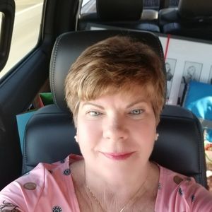 Meet your Posher, Carmen